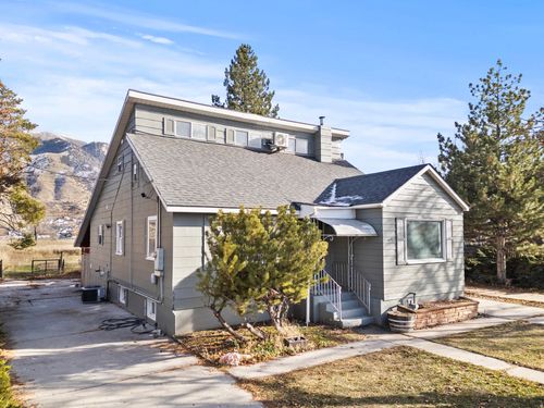 694 600, River Heights, UT, 84321-5615 | Card Image