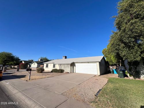 2007 N 73rd Ave, Phoenix, AZ, 85035-3205 | Card Image