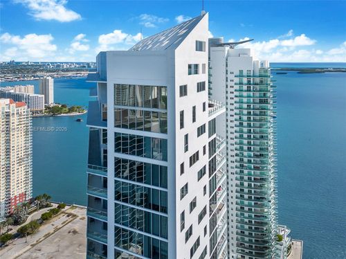 1803-1300 Brickell Bay Dr, Miami, FL, 33131 | Card Image