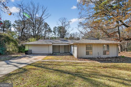 80 Triple Crown Ln, Ellenwood, GA, 30294-2735 | Card Image