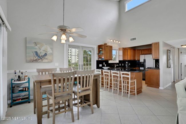 3rd Floor Dining room/kitchen | Image 13
