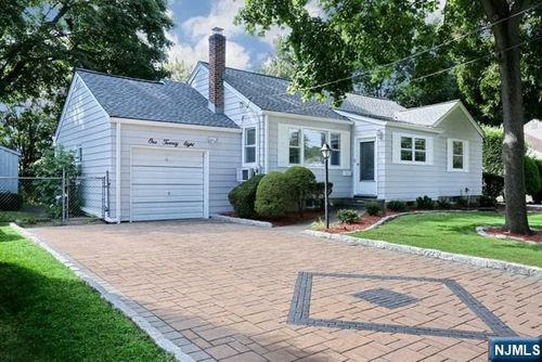 128 Concord St, New Milford, NJ, 07646-1010 | Card Image