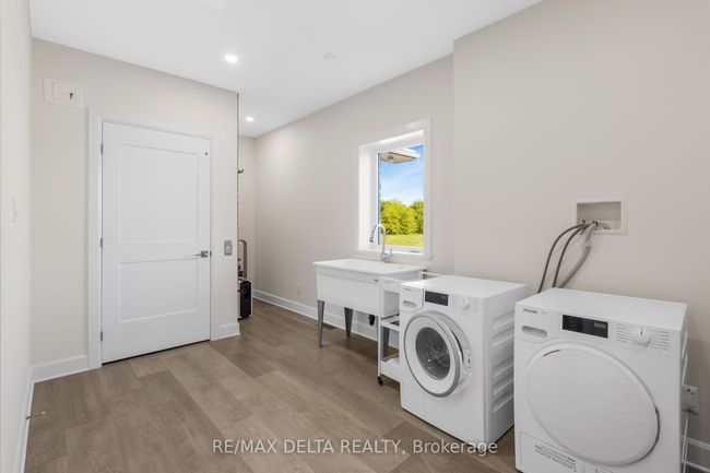 2030 Labonte St, House other with 3 bedrooms, 3 bathrooms and 15 parking in Clarence Creek ON | Image 17