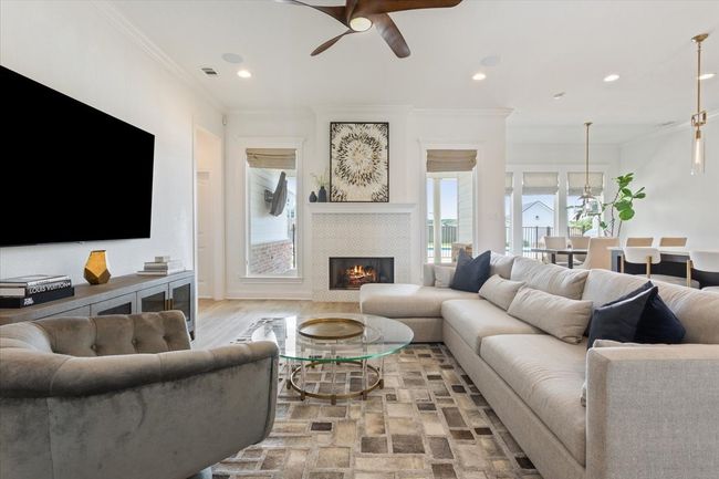 16022 Sorrento Dr, House other with 5 bedrooms, 4 bathrooms and null parking in Woodway TX | Image 9