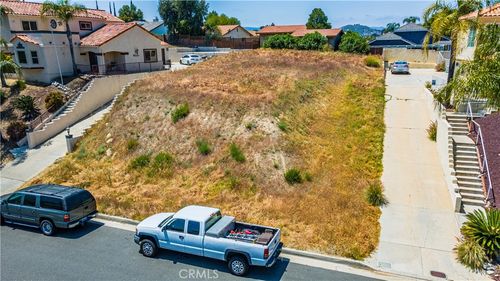 30047 Clear Water Dr, Canyon Lake, CA, 92587-7455 | Card Image