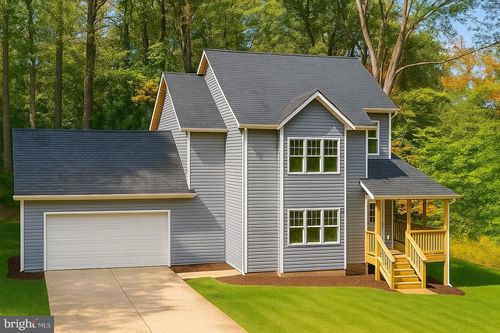 108 Pippin Ct, LINDEN, VA, 22642-6142 | Card Image