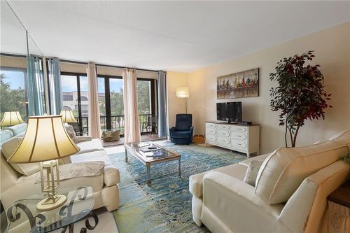 apt-s203-5601 Highway A1a, Vero Beach, FL, 32963-1072 | Card Image