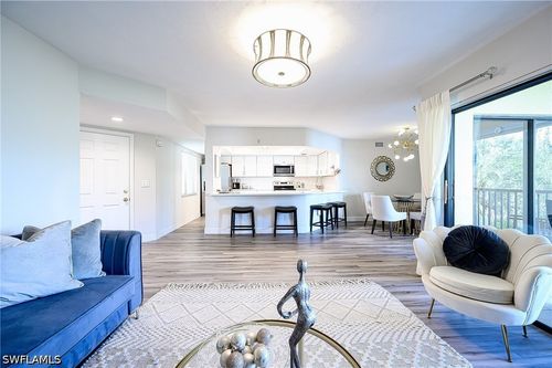 o-205-586 Beachwalk Cir, NAPLES, FL, 34108-7734 | Card Image