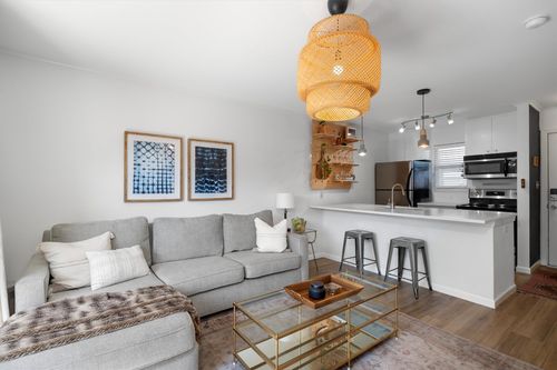 apt-102-1422 Collier St, Austin, TX, 78704-2904 | Card Image