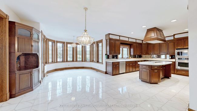 25 Quail Run Blvd, House other with 4 bedrooms, 7 bathrooms and 15 parking in Maple ON | Image 12