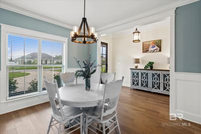 Dining Area | Image 2