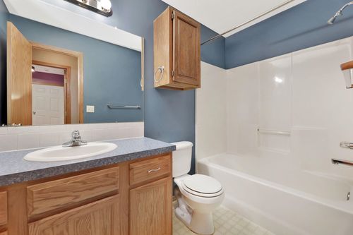 1406 E Village Estates Ct, Park City, KS, 67219-2251 | Card Image
