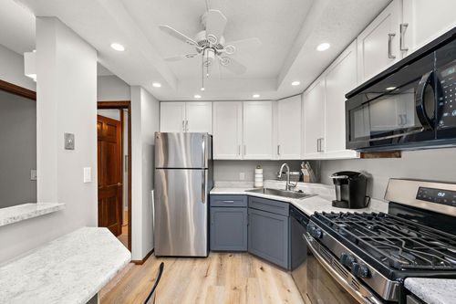 apt-116-6650 Vernon Ave S, Edina, MN, 55436-1828 | Card Image