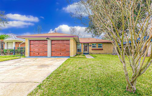6131 Rietta St, Houston, TX, 77016-4339 | Card Image