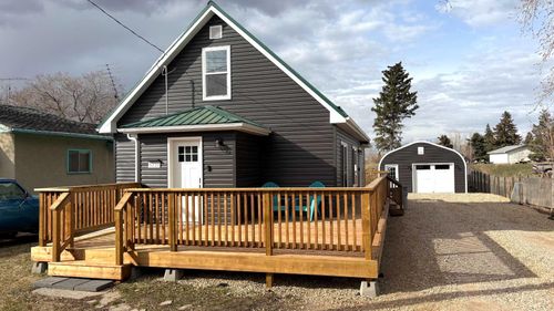 5220 51 Ave, Irma, AB, T0B2H0 | Card Image