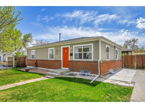 2850 Roosevelt Ave, Thornton, CO, 80229-8102 | Card Image