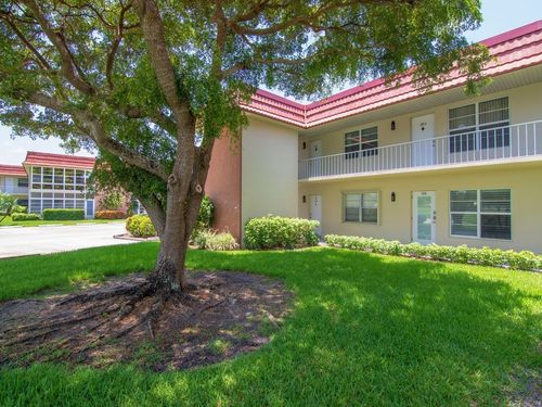 apt-106-8 Vista Palm Ln, VERO BEACH, FL, 32962-4610 | Card Image