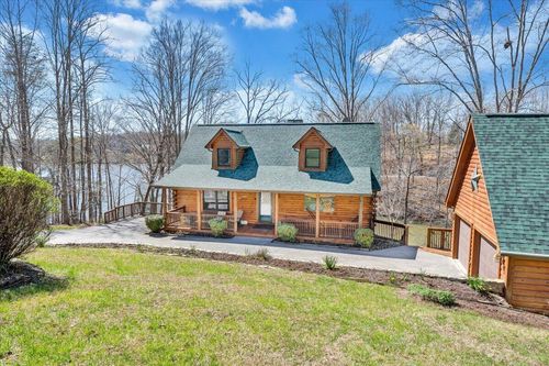 239 Blackwater Landing Dr, Wirtz, VA, 24184-4573 | Card Image