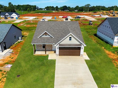 36 Robert Allen Ln, Brandenburg, KY, 40108-5462 | Card Image