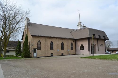 {{alt}} | Card Image