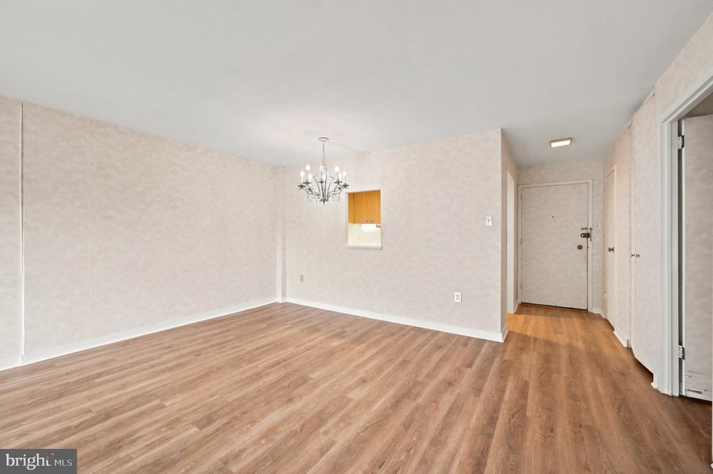 Residential in JENKINTOWN 3