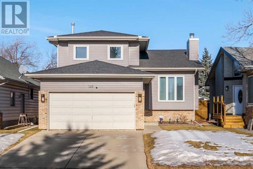 328 Sunvale Dr Se, Calgary, AB, T2X2P3 | Card Image