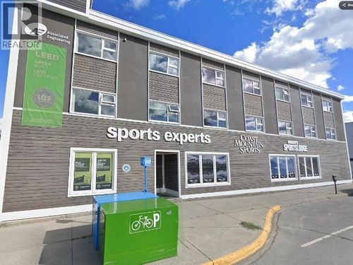 309 Main St, Whitehorse, YT, Y1A2B3 | Card Image