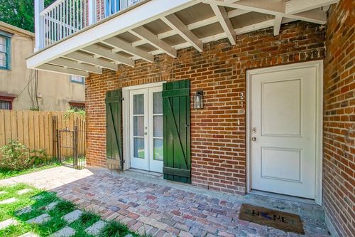 2324 Short St, New Orleans, LA, 70118-4223 | Card Image