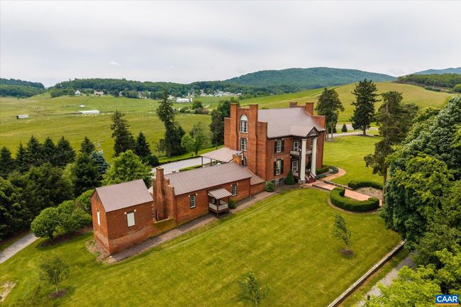 325 Factory Outlet Dr, House other with 5 bedrooms, 4 bathrooms and null parking in Max Meadows VA | Image 4