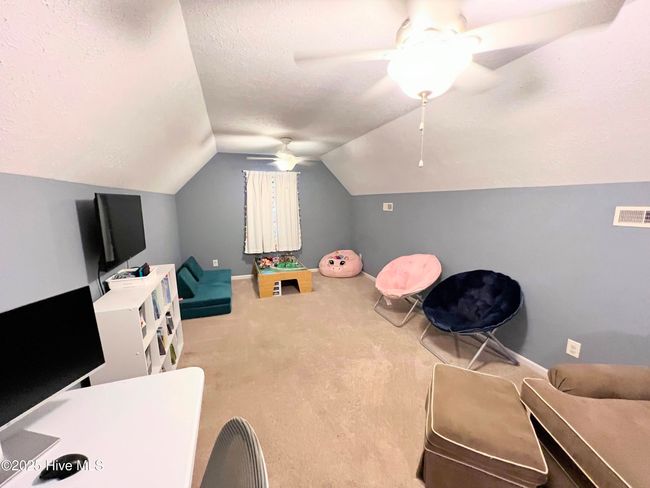 205 Cherry Blossom Ln, House other with 4 bedrooms, 2 bathrooms and 2 parking in Havelock NC | Image 38