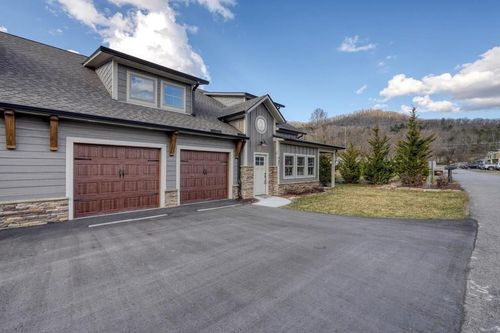 98F Brett Way, Hiawassee, GA, 30546 | Card Image