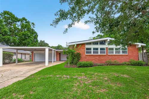 5422 Hummingbird St, Houston, TX, 77096-6109 | Card Image