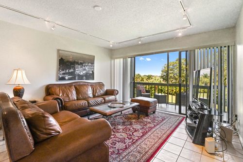 302-2500 Presidential Way, West Palm Beach, FL, 33401-1214 | Card Image