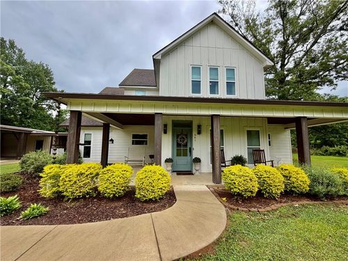 561 Hooper Rd, Deville, LA, 71328-9429 | Card Image