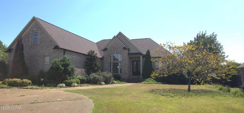 34 Morning Grove Dr, Jackson, TN, 38305-7526 | Card Image