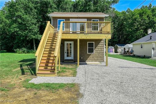 9663 Berlin Heights Dr, Deerfield, OH, 44411-9754 | Card Image