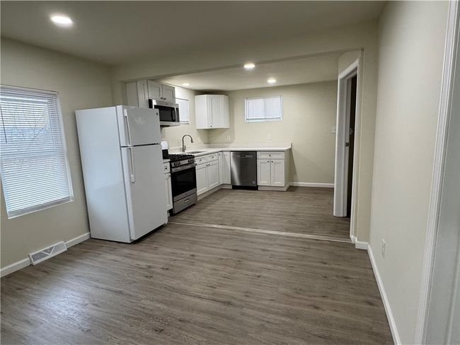 REAR - 14 Dickson Rd, House other with 3 bedrooms, 1 bathrooms and null parking in Sewickley PA | Image 8