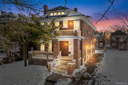 3307 Fullerton St, Detroit, MI, 48238-3347 | Card Image