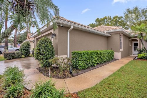 8002 Saint Andrews Way, Mount Dora, FL, 32757-9139 | Card Image