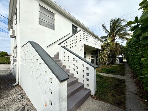 unit-2-3801 S Olive Avenue, West Palm Beach, FL, 33405 | Card Image