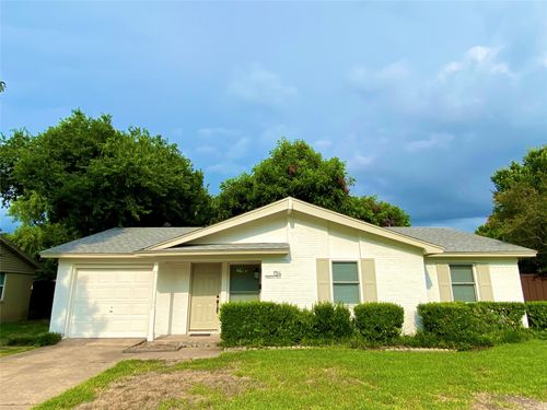 1314 Timberlake Cir, Richardson, TX, 75080-4150 | Card Image