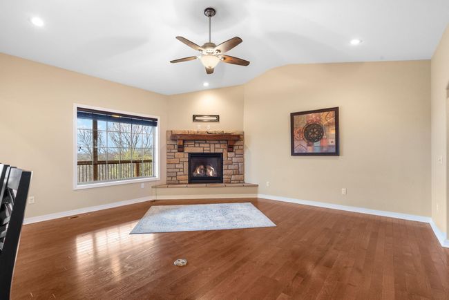 Table Rock Lake Home | Image 13