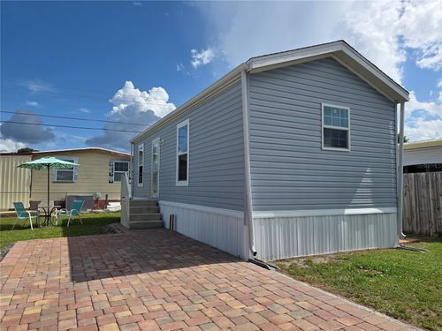 1109 49th Avenue Dr W, BRADENTON, FL, 34207-2521 | Card Image