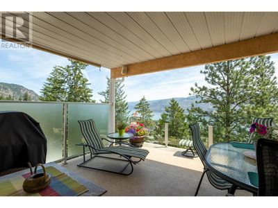 201 - 4450 Ponderosa Dr, Townhouse with 2 bedrooms, 2 bathrooms and null parking in Peachland BC | Image 2