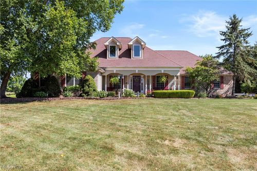 1477 Heavenly View Ln, Valley City, OH, 44280-9471 | Card Image