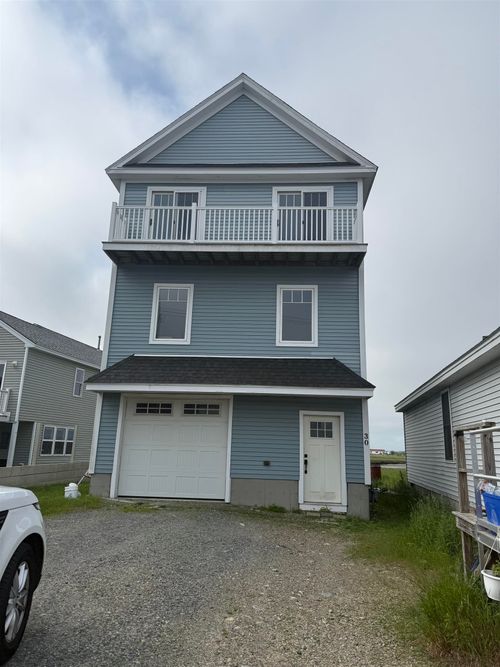 30 River St, Seabrook, NH, 03874-4848 | Card Image
