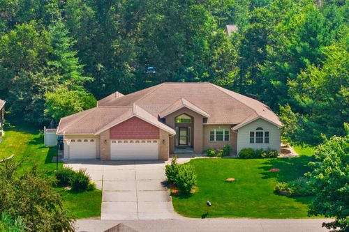 1980 Norway Pine Dr, Plover, WI, 54467-3054 | Card Image