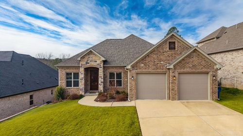 145 Ridgeview Trl, Maumelle, AR, 72113-5006 | Card Image