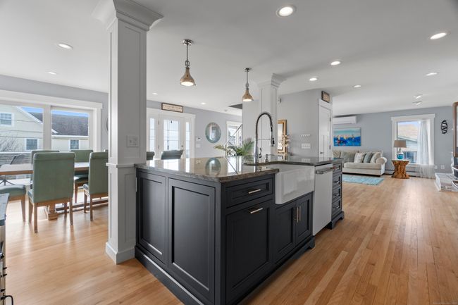165 Captains Dr, House other with 2 bedrooms, 3 bathrooms and 5 parking in Westbrook CT | Image 14