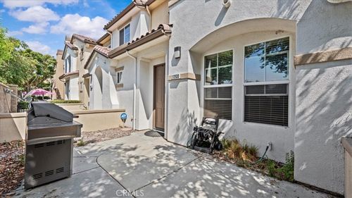 12533 Cipriano Ln, Eastvale, CA, 91752-7307 | Card Image